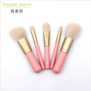 怎么去選擇化妝刷呢!