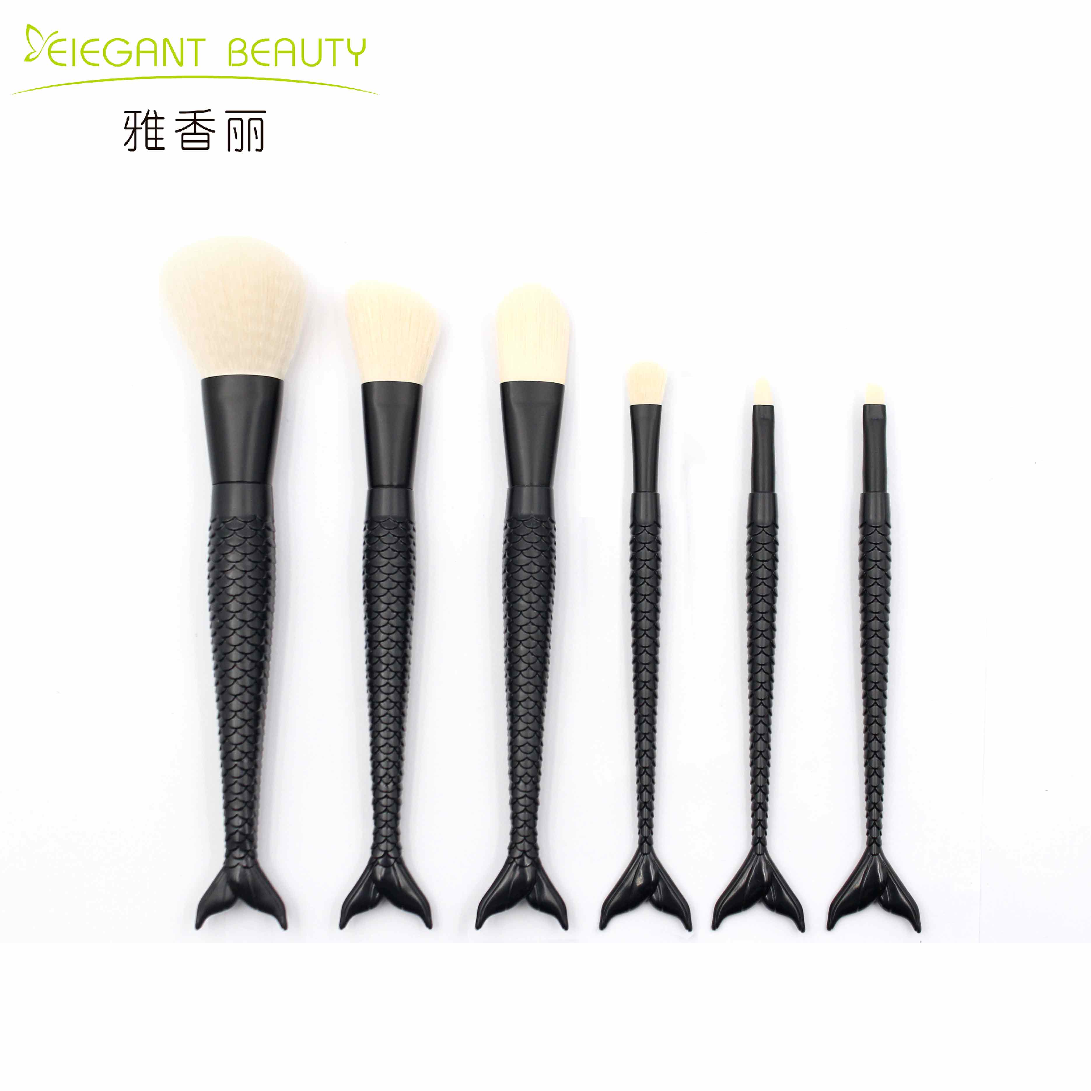 5個(gè)化妝刷小技巧，讓你輕松避免顏色混雜